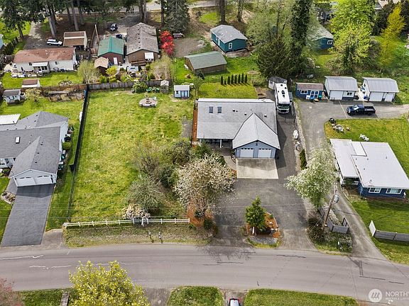 4th image of 11719 Scott Creek Drive SW