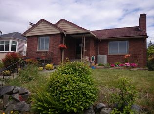 8022 22nd Ave NW, Seattle, WA 98117