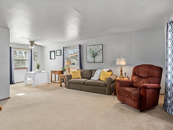 Spacious LivingRoom