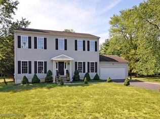 39 Lasatta Ave, Englishtown, NJ 07726