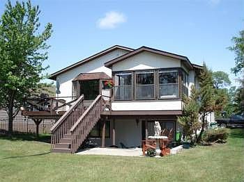 2nd image of 1105 N Shore Dr