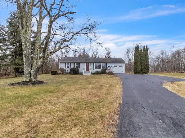 1421 Main Rd, Granville, MA 01034