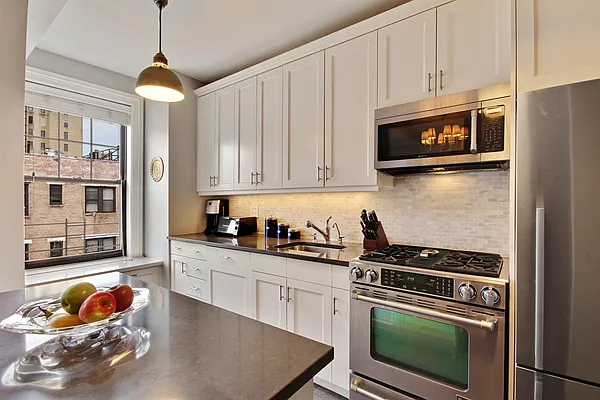 Sold by Corcoran | media 24