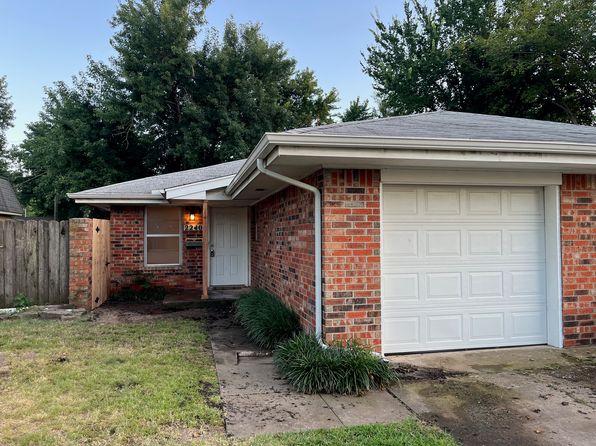 2240 Donna Dr