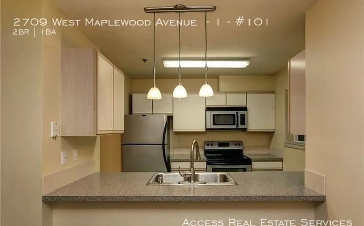 Building Photo - 2709 W Maplewood Ave #101-1