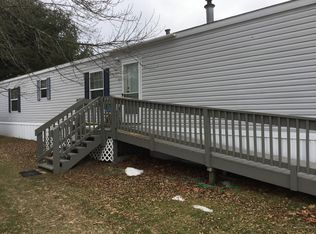 18 Autumn Ln, Lewiston, ME 04240