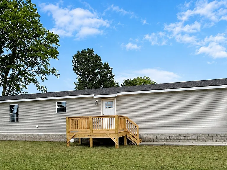 161 Mace Ln #20 — Photo 1