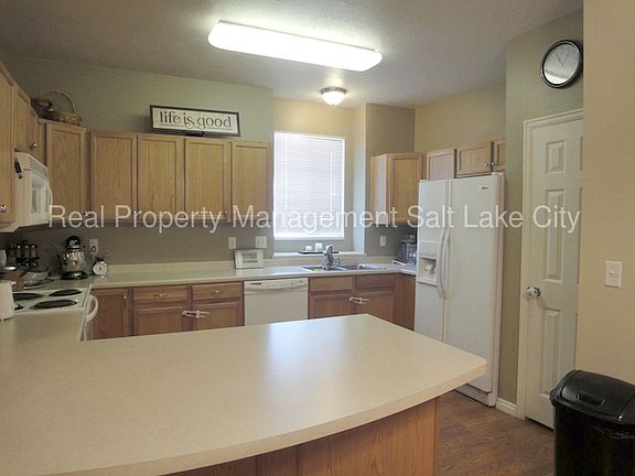 4th image of 6341 Passenger Ln APT 8