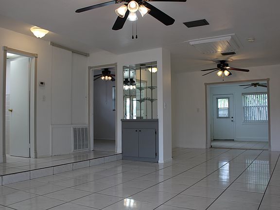 Open concept living/dining area