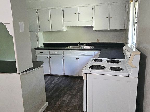 4th image of 6961 Charmingdale Dr S