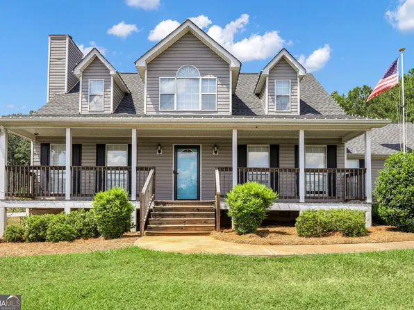 55 Ewing Dr, Social Circle, GA 30025