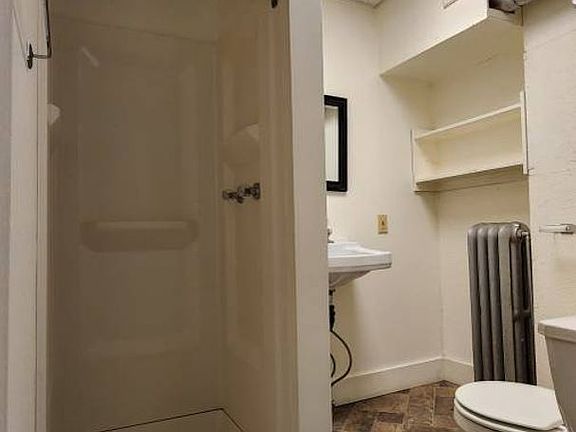 5th image of 51 Lower Main St W #42