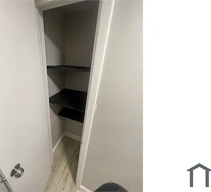 1 bed, 450 sqft, $890 — Photo 3