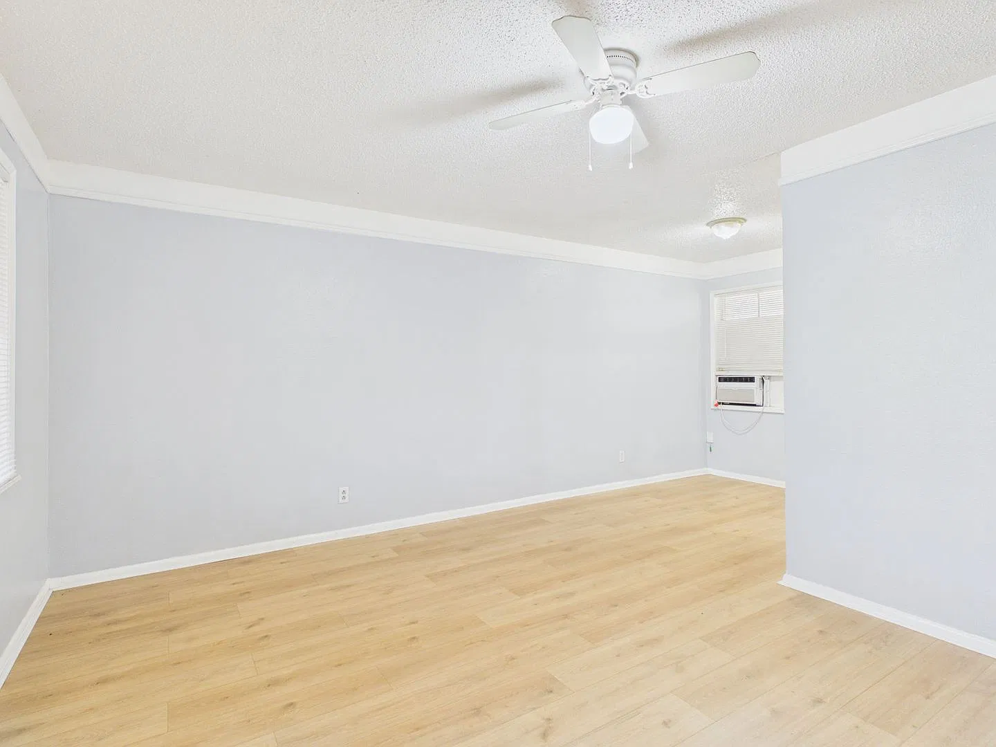2711 Duncan Drive B — Photo 2