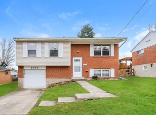 5465 Starcrest Dr, Cincinnati, OH 45238