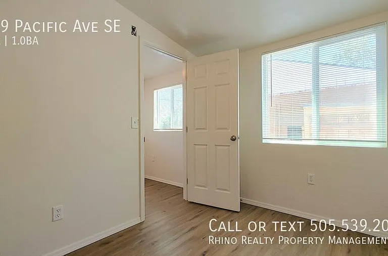 609 Pacific Ave SE — Photo 4