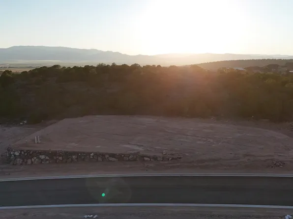 1822 S Serenity Dr, Cedar City, UT 84720