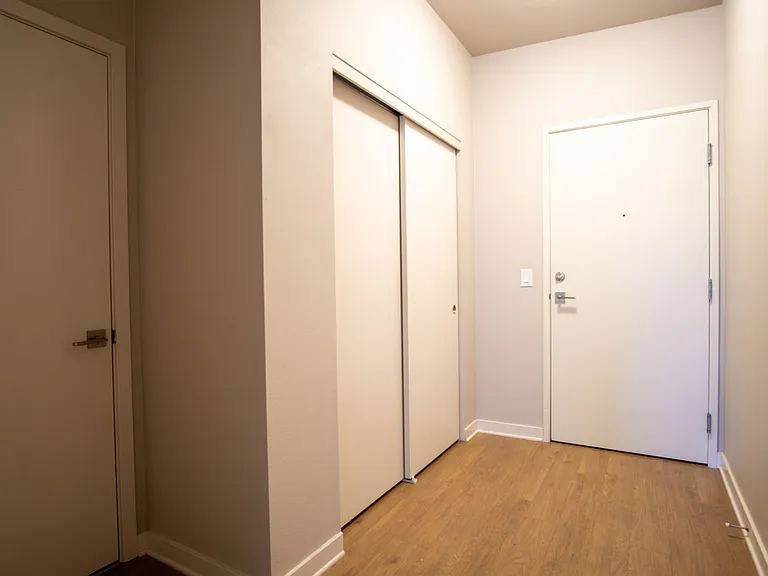 2250 NE Glisan St #407 — Photo 10