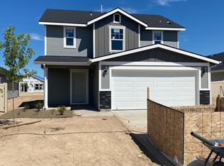 17938 Ridge Dr, Nampa, ID 83686