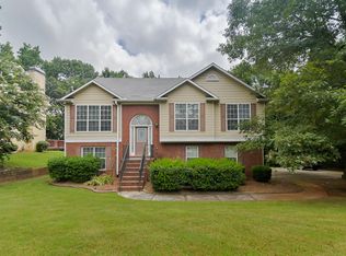 1525 Somerset Vale Ct, Lawrenceville, GA 30044