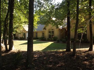 408 Cheyenne Rd, Columbus, GA 31904