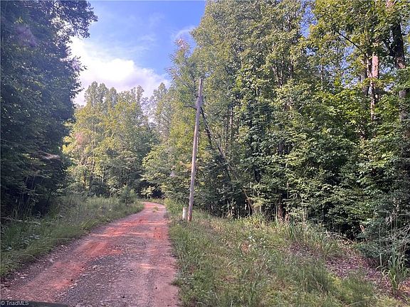 5th image of 1170 Timber Ridge Rd