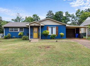 305 Hampton Ave, Florence, AL 35630