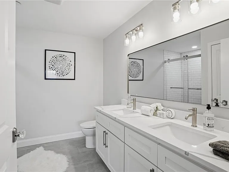 9 Joseph N Zenga Jr Blvd #207 — Photo 8