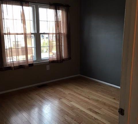 4th image of 79 Oneill Ct