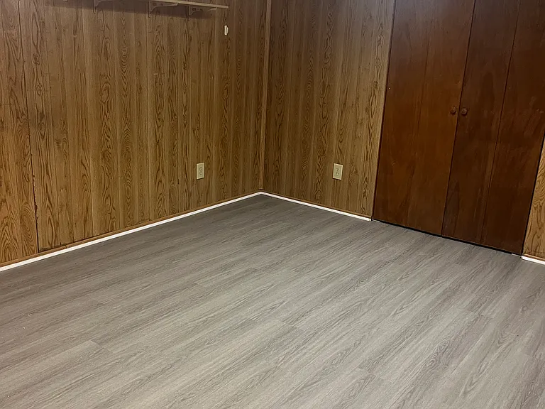 309 Patricia Cir — Photo 18