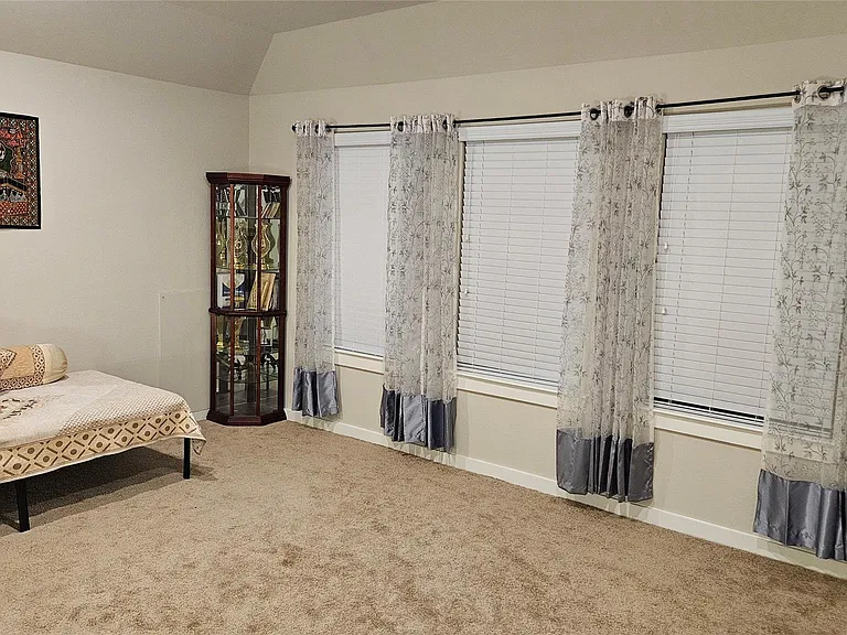 18218 Bluebird Branch Ln — Photo 37
