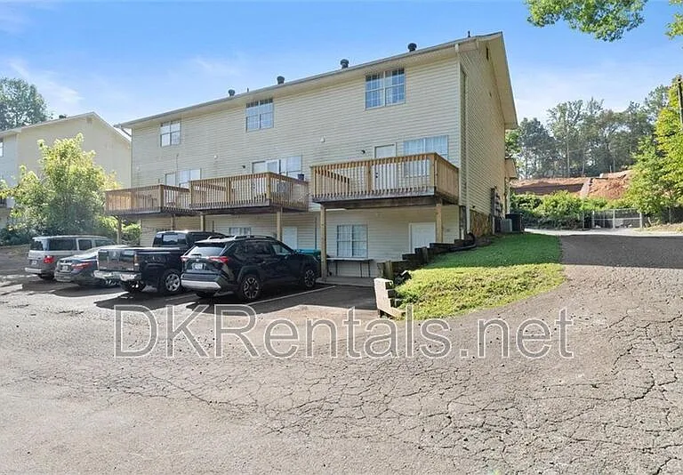 360 Herndon Way #135 — Photo 1