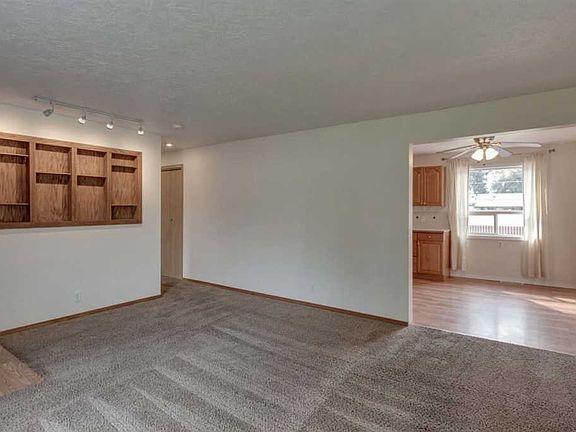 4th image of 7308 E 10th Ave
