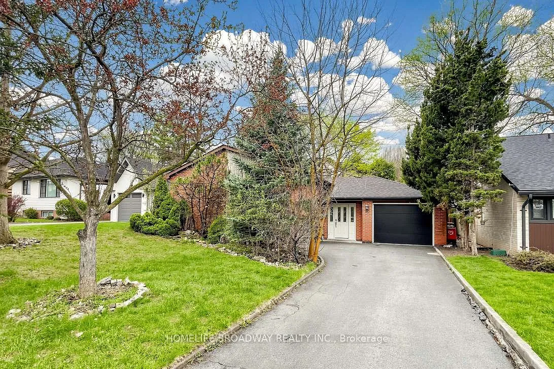 4 bed, $4,000 — Photo 1