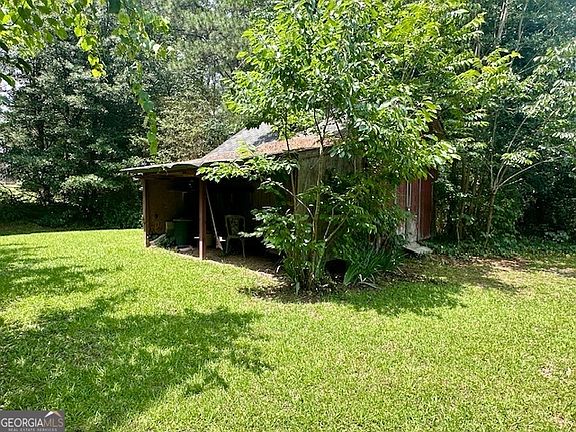 3rd image of 1531 Rose Garden Ln