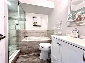 20 Porterfield Cres — Photo 11