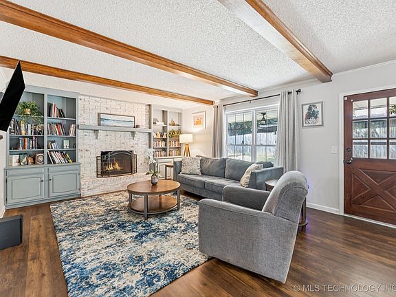 4th image of 7948 S 86th East Pl