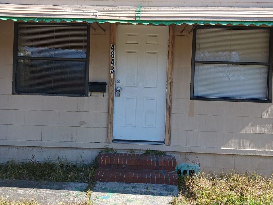 1st image of 4843 Campenella Dr