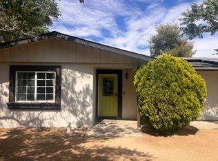 7177 Sunny Pl, Yucca Valley, CA 92284