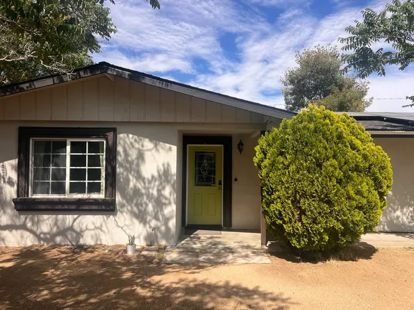 7177 Sunny Pl, Yucca Valley, CA 92284