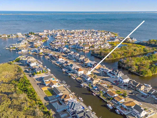 1122 Laurel Blvd, Lanoka Harbor, NJ 08734