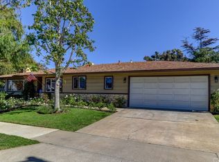 3182 Country Club Dr, Costa Mesa, CA 92626