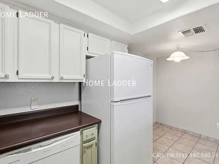 3002 N 70th St #244 — Photo 9