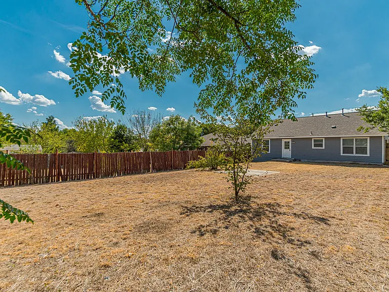 7605 Bennett Ave — Photo 25