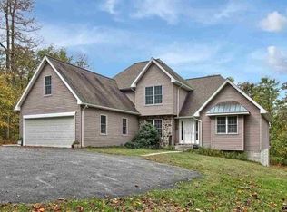 5350 River Dr, York, PA 17406