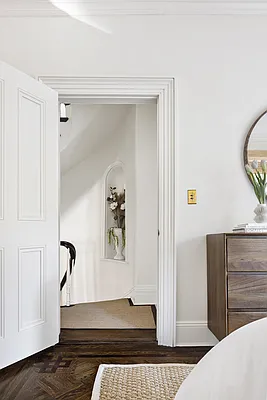 Sold by Compass | media 14