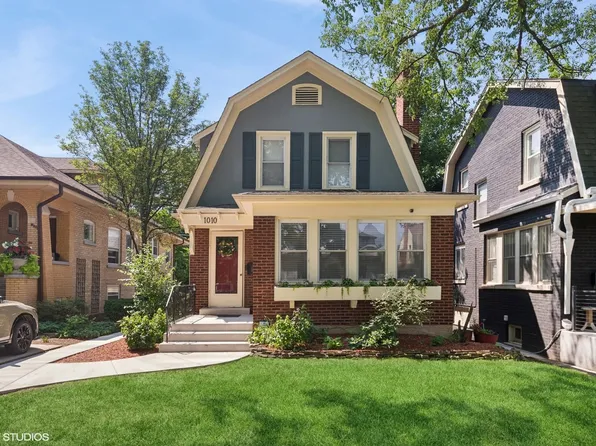 1010 Harvard Ter, Evanston, IL 60202