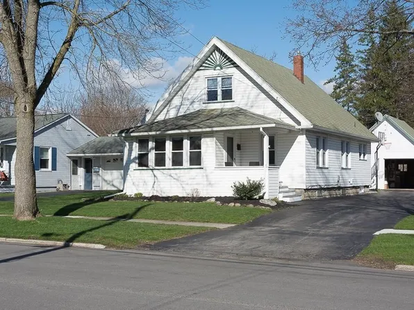 140 Elm St, Batavia, NY 14020