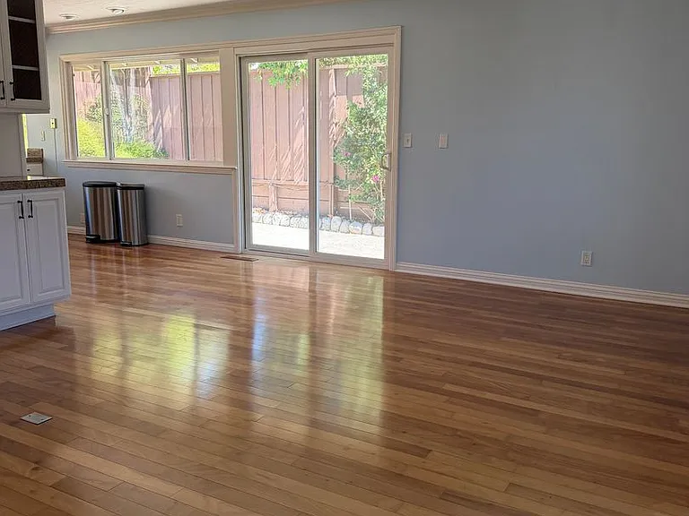 5447 Anselmo Ct — Photo 10