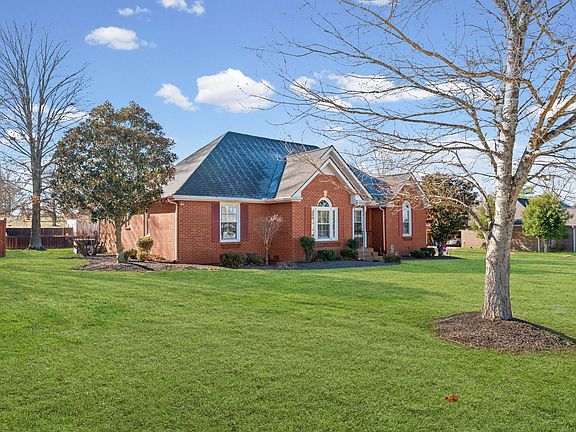 2nd image of 1708 Orchard Dr